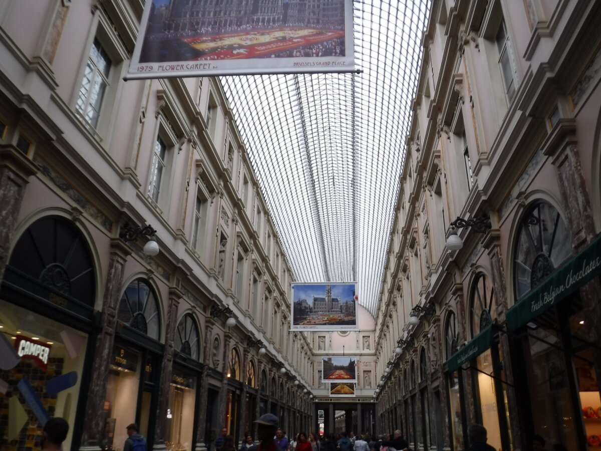 Diapositive 09++Bruxelles.jpeg 