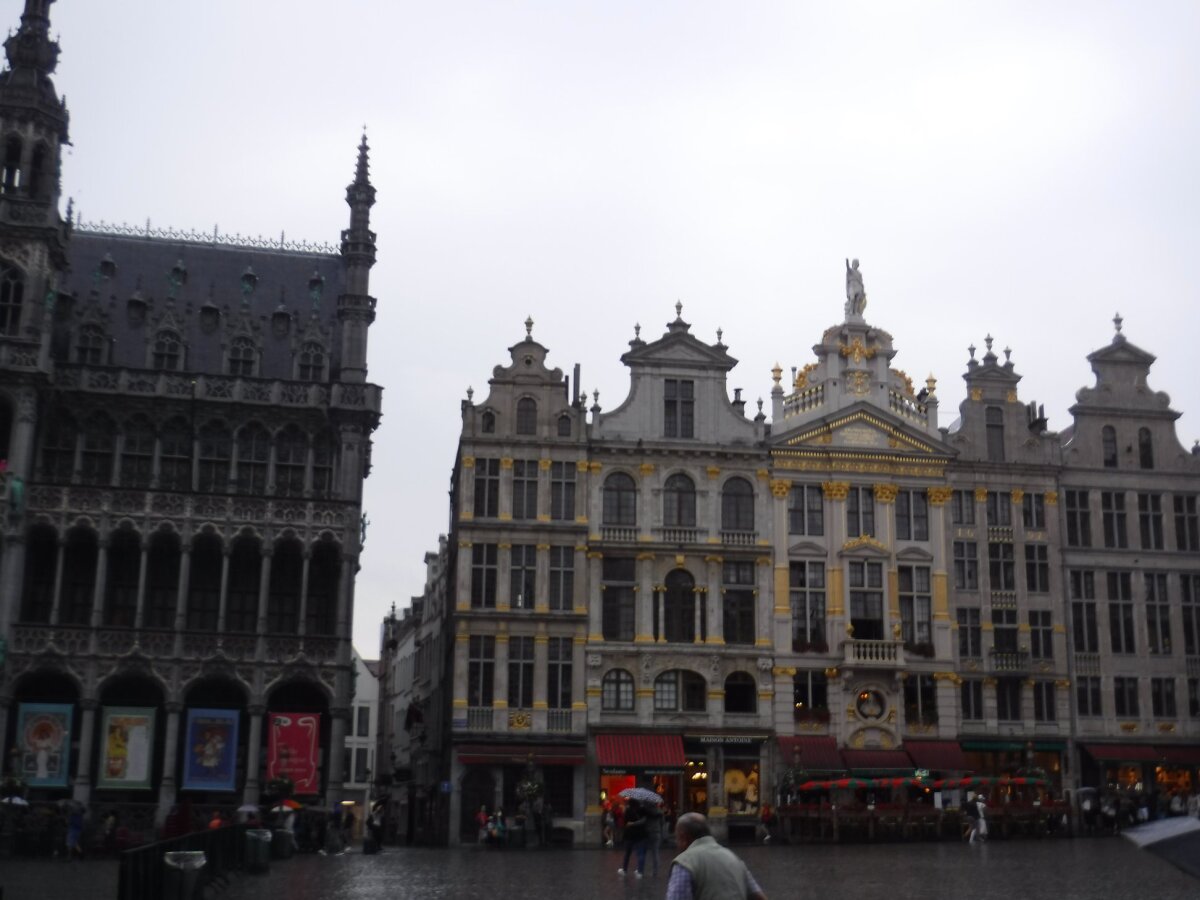 Diapositive 18++Bruxelles.jpeg 