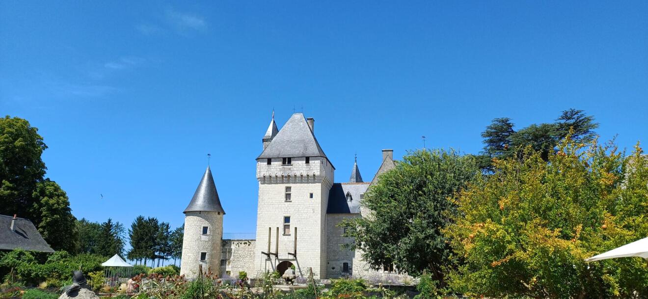 Diapositive 01++Chateau_du_Rivau.jpeg 