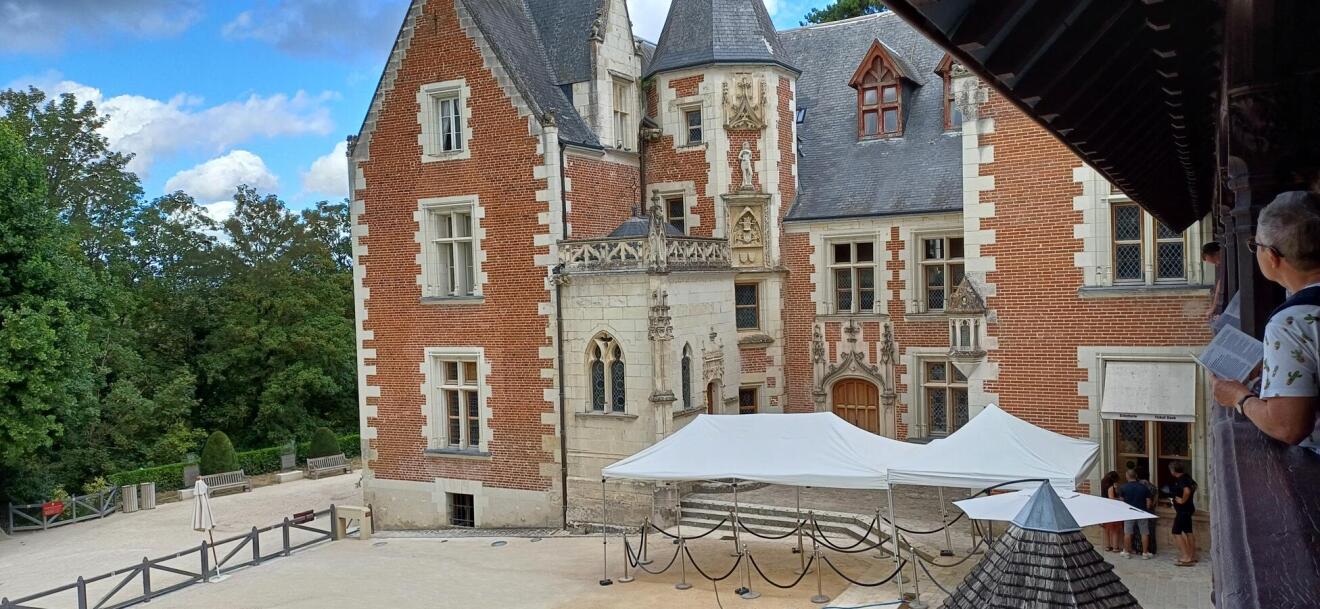 Diapositive 01++Le_Clos_Luce.jpeg 