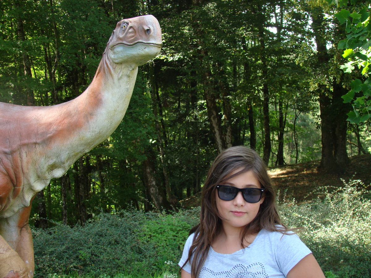 Diapositive Platéosaurus... et Mathilde.jpeg 