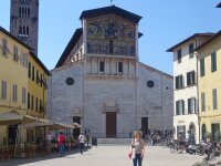 Ouvrir la sous-galerie Lucca 