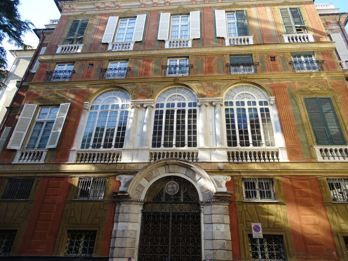 Diapositive 43++Gênes.jpeg 