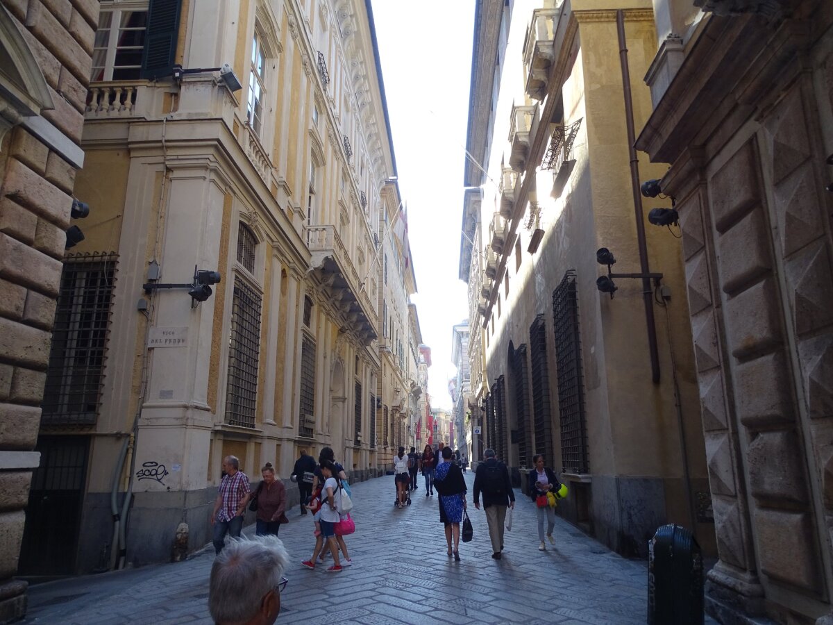 Diapositive 44++Gênes.jpeg 