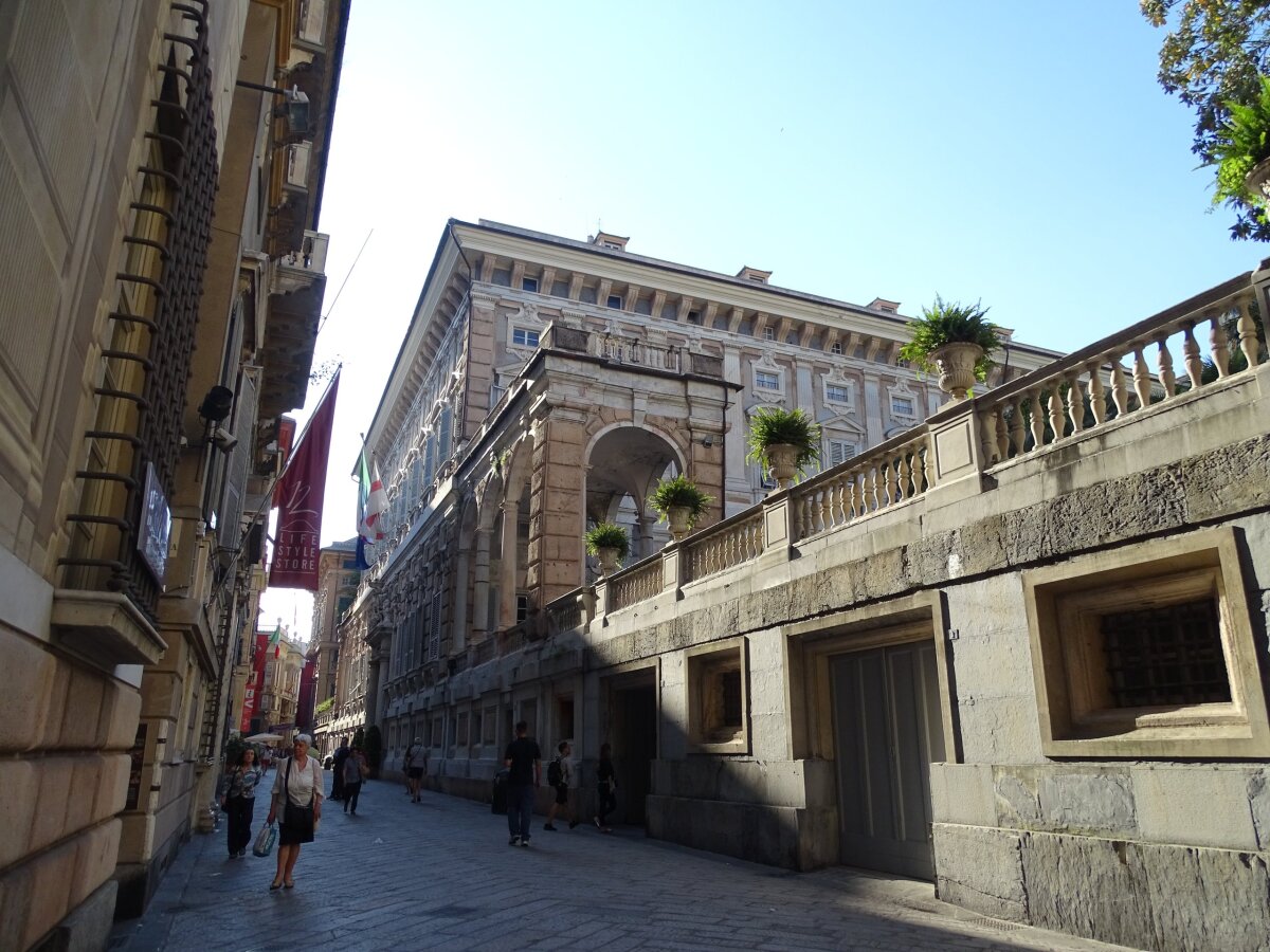 Diapositive 47++Gênes.jpeg 