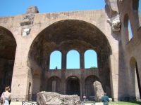 Vignette 23++Basilique de Maxence et Constantin.jpeg 