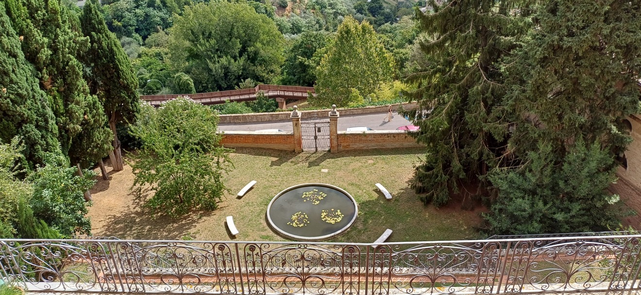 Diapositive 11++Montepulciano.jpeg 