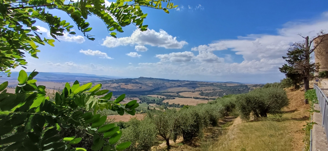 Diapositive 08++Monticchiello.jpeg 