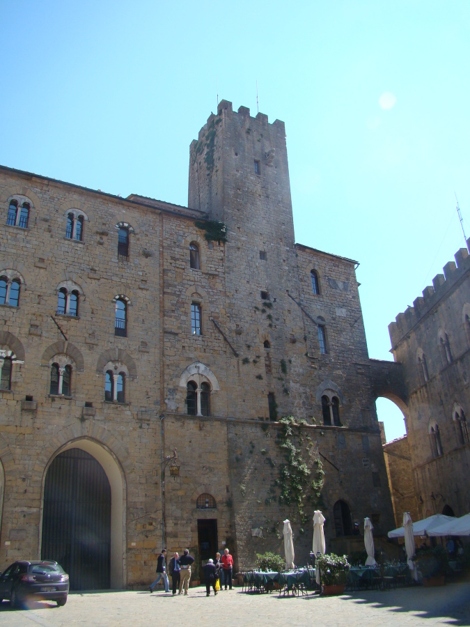 Diapositive 05++Palazzo Pretorio.jpeg 